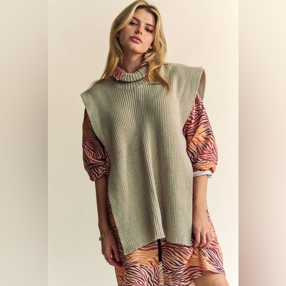 143B. Turtle Neck Side Slit Knit Pancho - Oatmeal - Picture 3 of 8